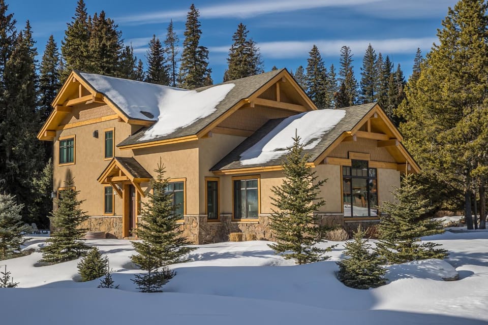 Property building, Day, Natural landscape, Winter