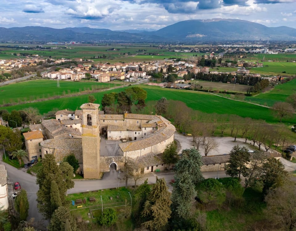 Nearby landmark, Natural landscape, Bird's eye view, Landmark view