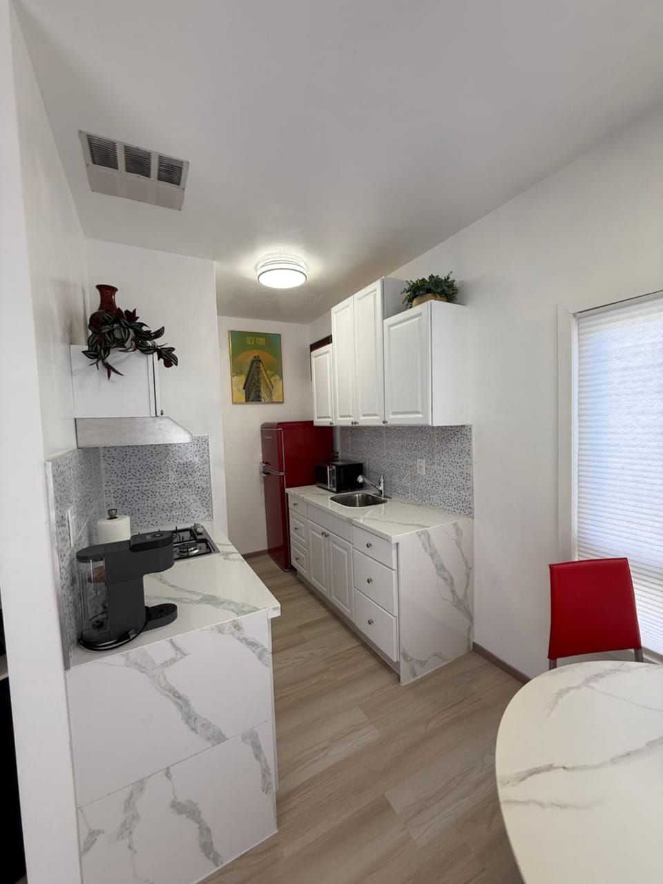 Elegant Monet Apartment Apartment in San Fernando Valley