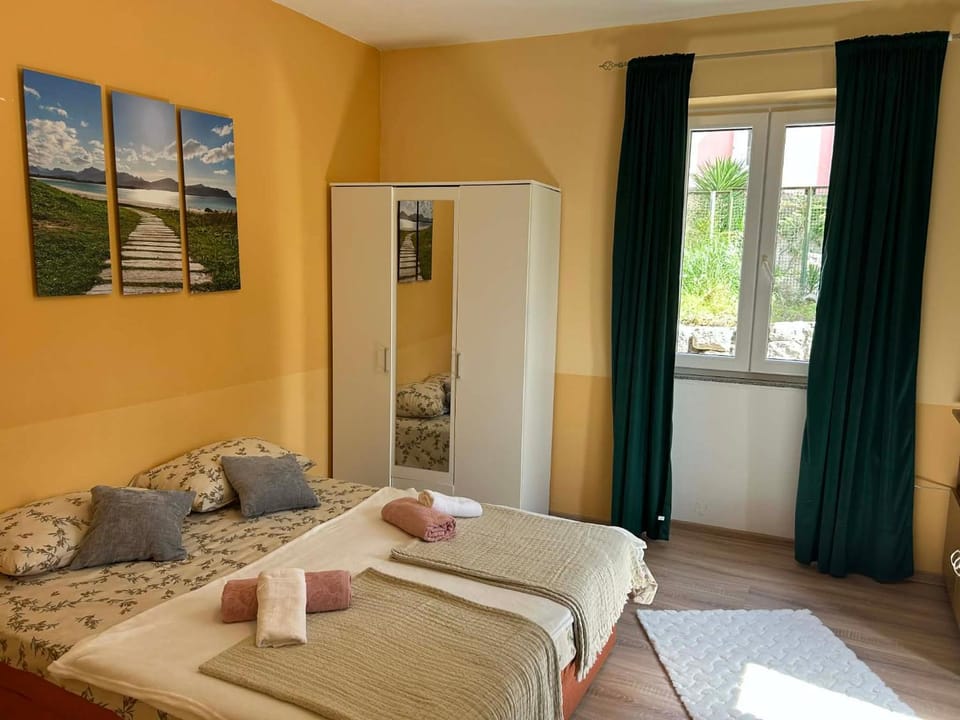 Property building, Bedroom