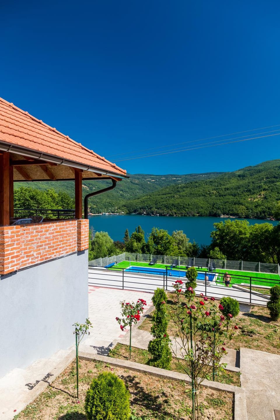 Garden, Lake view, Mountain view, Pool view, Swimming pool