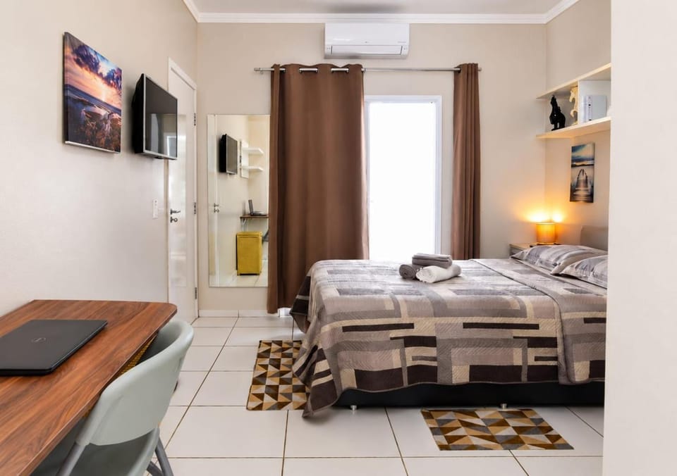Apê completo com ar, estacionamento grátis próximo ao paraquedismo Apartment in Boituva