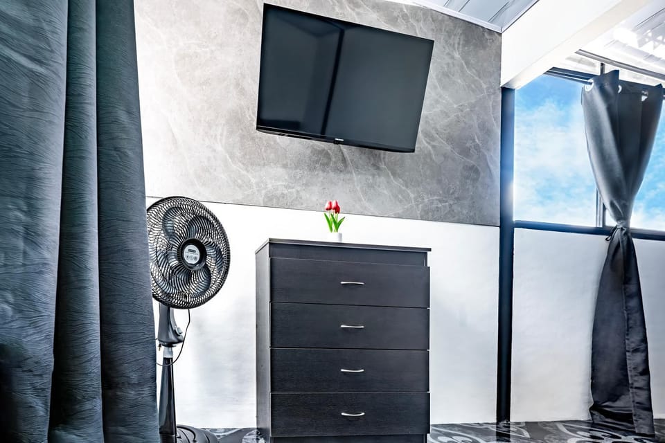 TV and multimedia, Bedroom