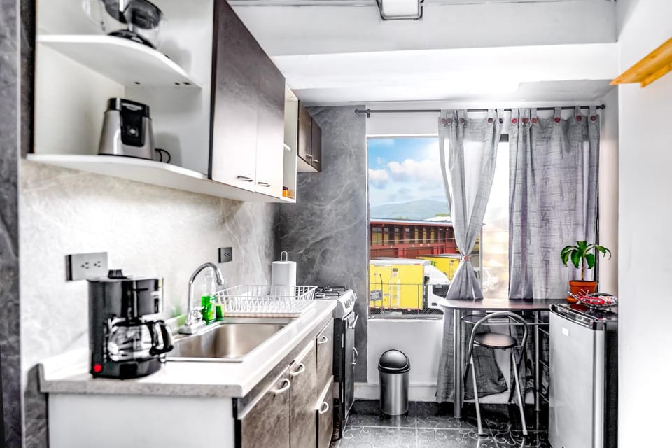 Kitchen or kitchenette