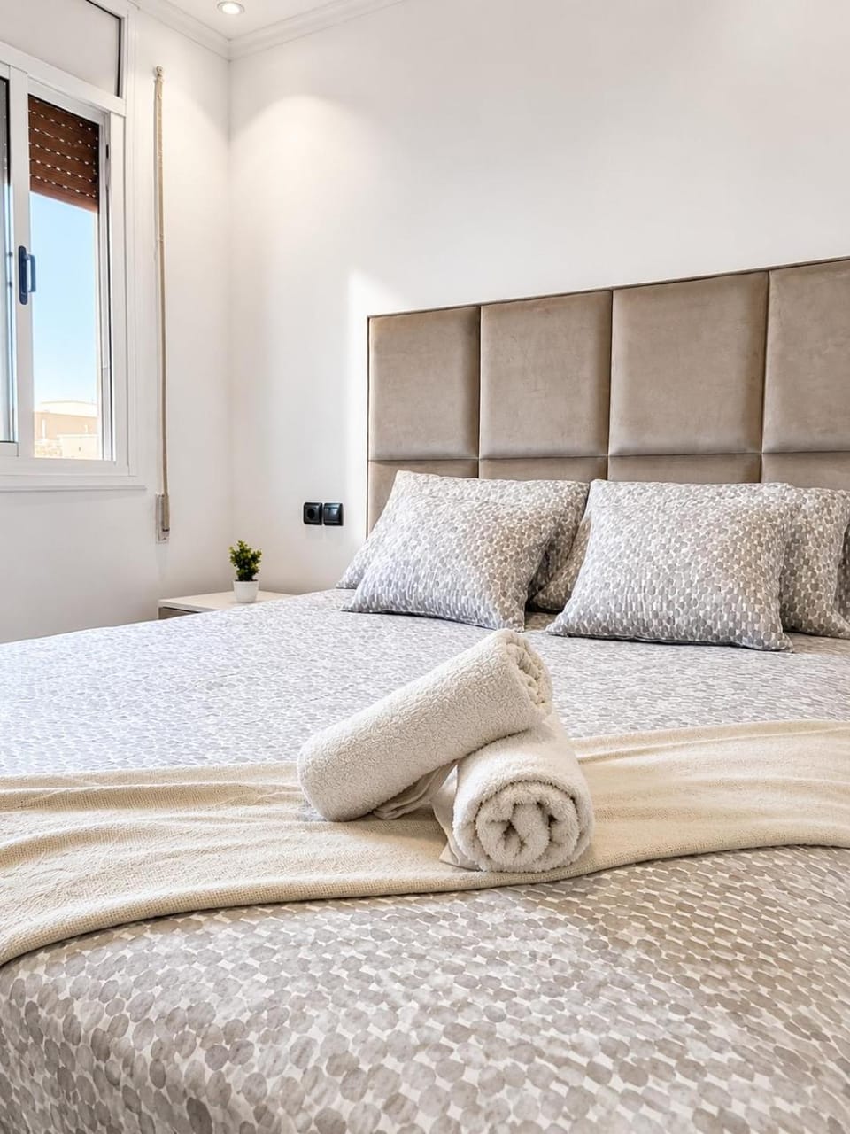 Modern Apartment Arouit 8 min Airport Apartment in Morocco