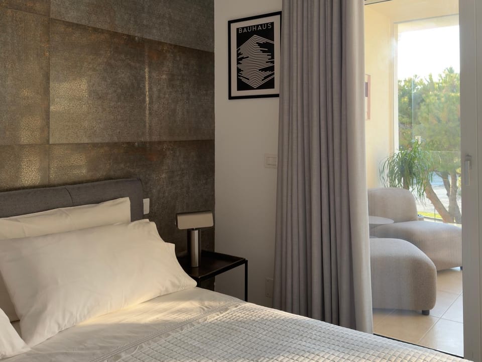 Bed, Decorative detail, Bedroom