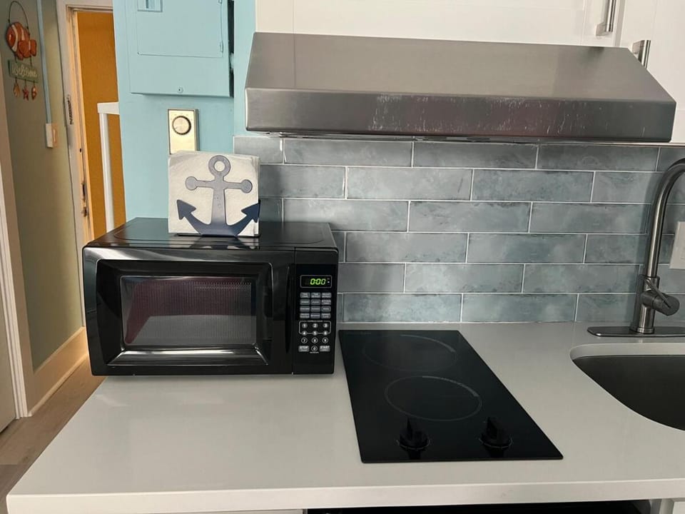 PRIME BEACH BLOCK Ocean Oasis by AdeMar Apartment in Ocean City