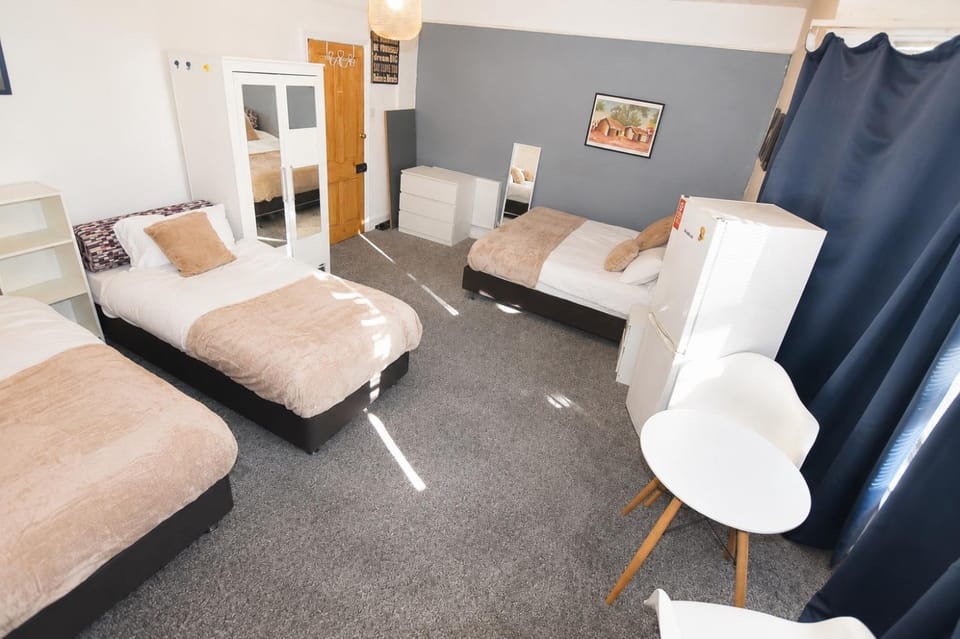 Bed, Bedroom