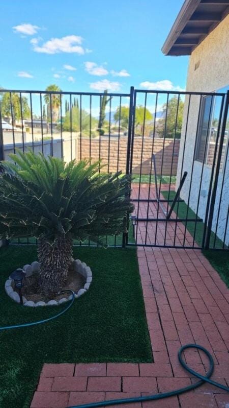 Family Friendly Eastside Tucson Apartment in Tanque Verde