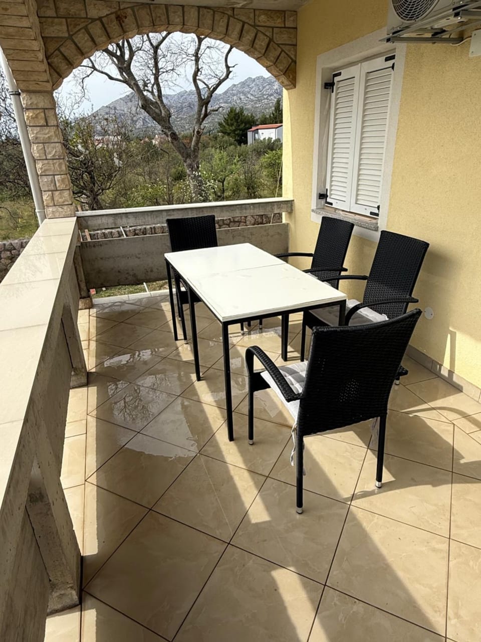 Summer Apartments Isić Apartment hotel in Seline