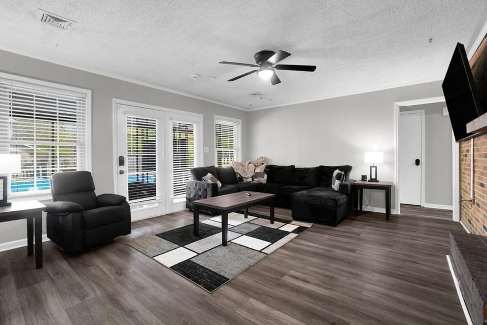 TV and multimedia, Living room