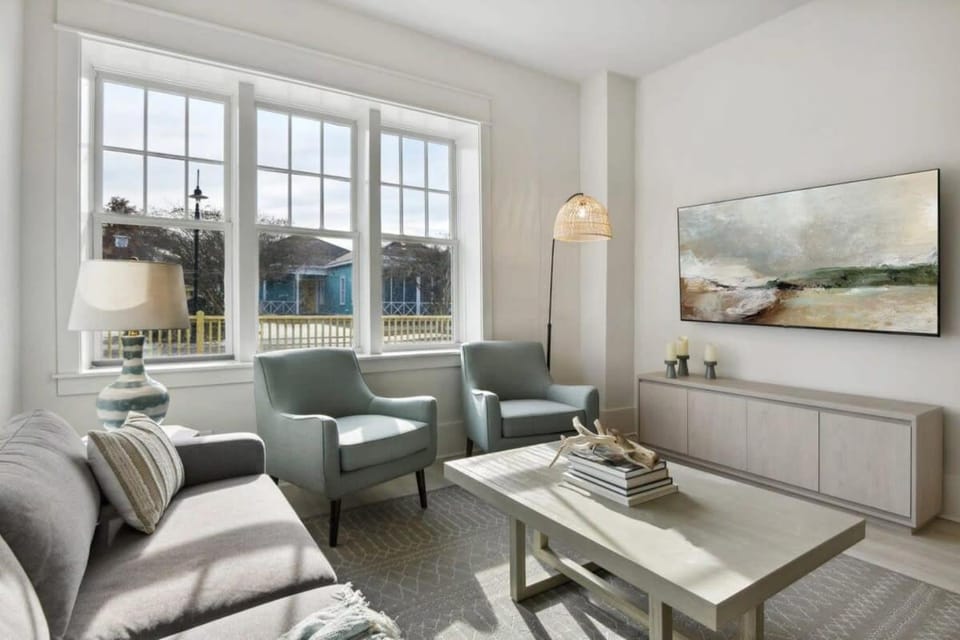 Luxury Bay St Louis Condos with Near Old Town House in Bay Saint Louis