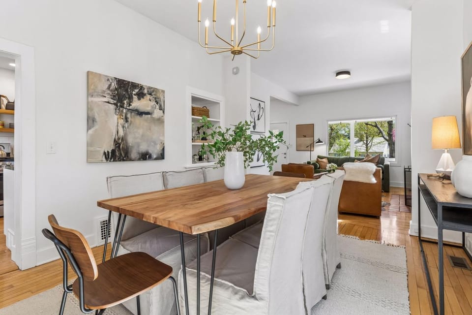 Linden Hills 4BD 2BA Family Home House in Linden Hills