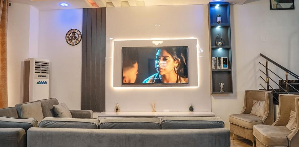 TV and multimedia, Living room