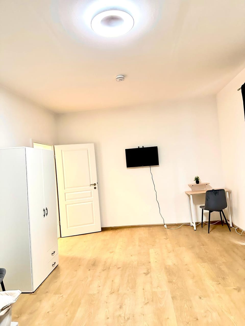 3 Zim Aparthotel mit Balkon Apartment in Chemnitz