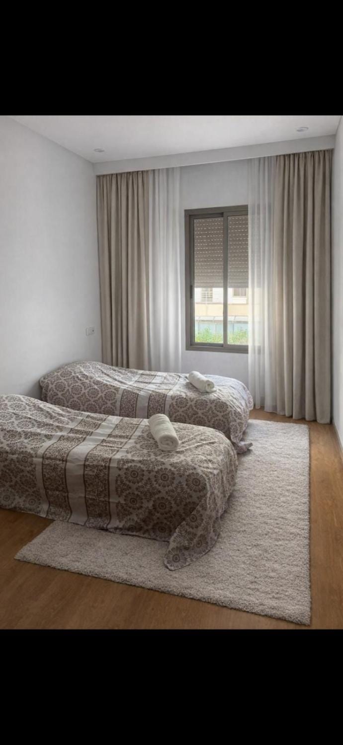 résidence avec piscine wifi et parking gratuit Apartment in Casablanca-Settat