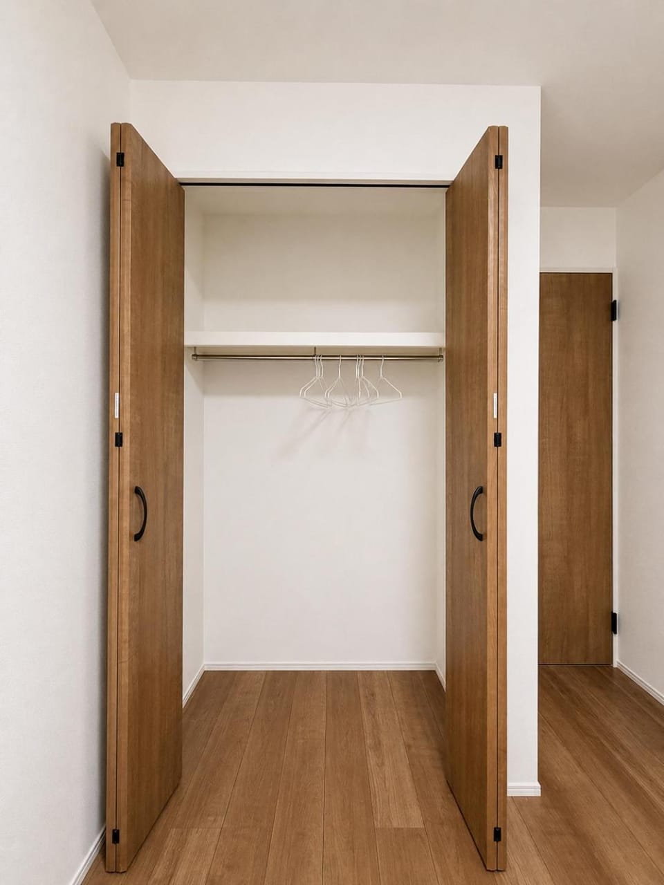 Bedroom, wardrobe