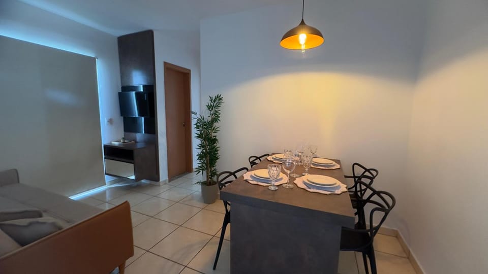 Flat 707 Moderno e Espaçoso, próximo ao Praia Clube Apartment in Uberlândia