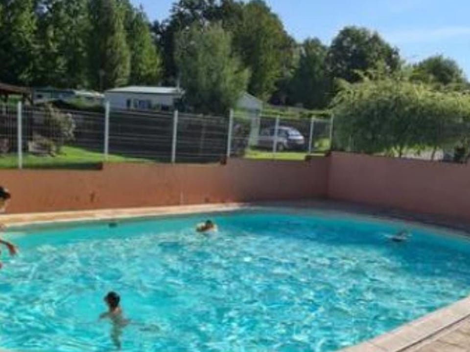 Mobil home animaux admis - 6 pers. - API-1-52-2676 Campground/ 
RV Resort in Normandy