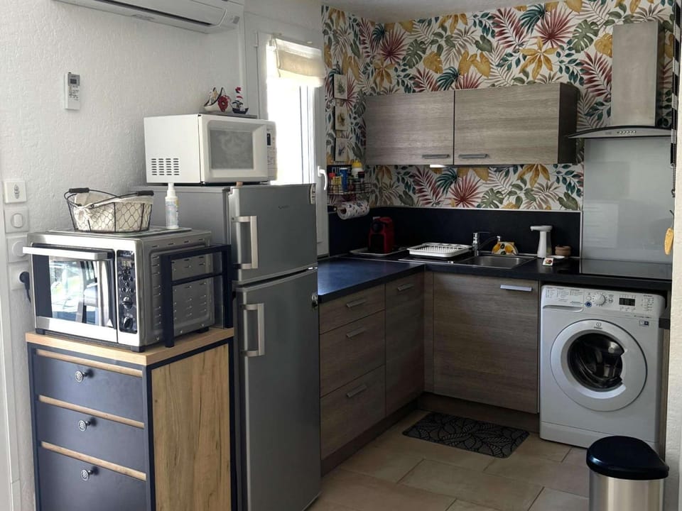 T2 avec parking au cœur de la Pinède - 4 pers. Apartment in Agde