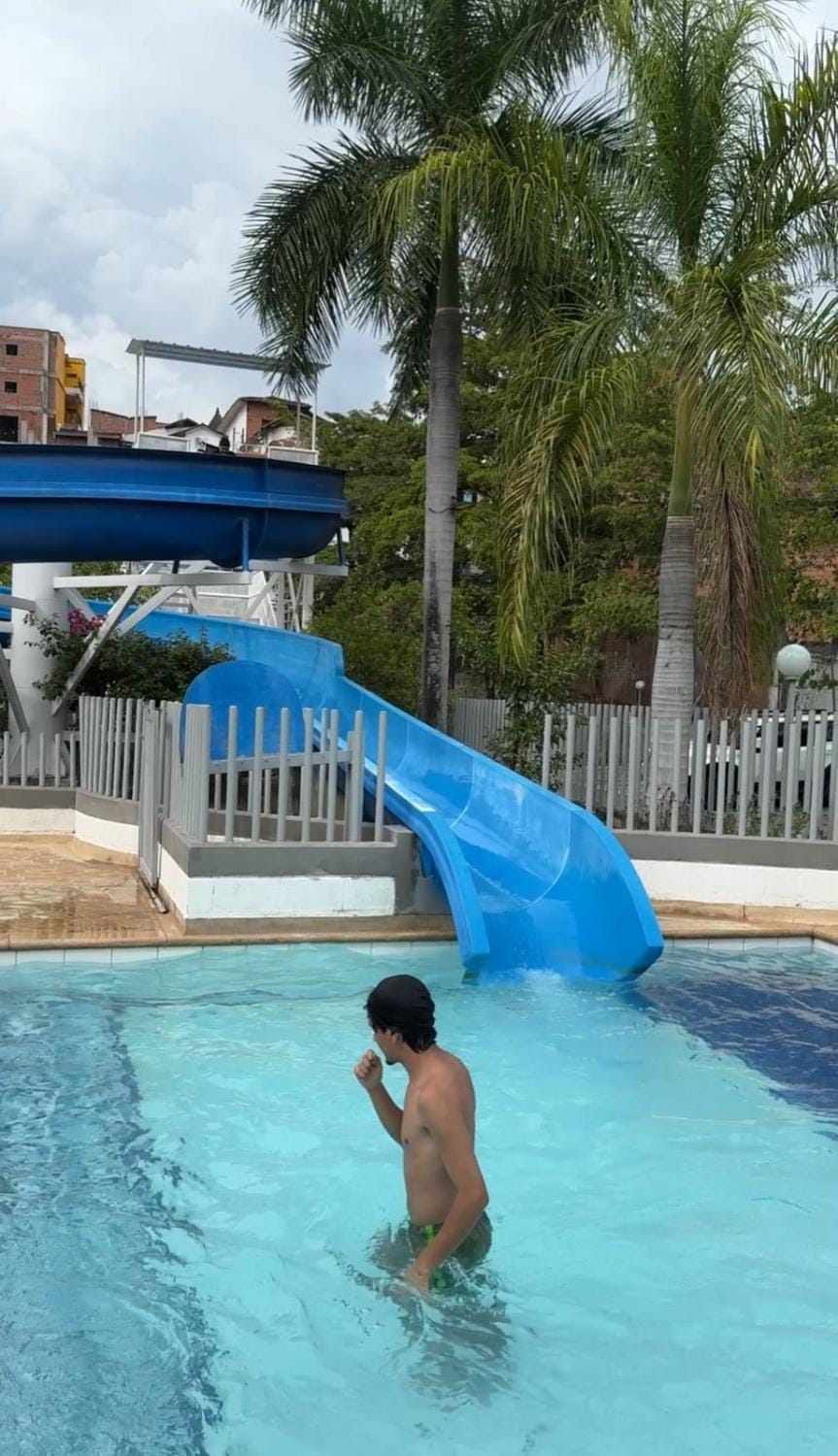 Swimming pool