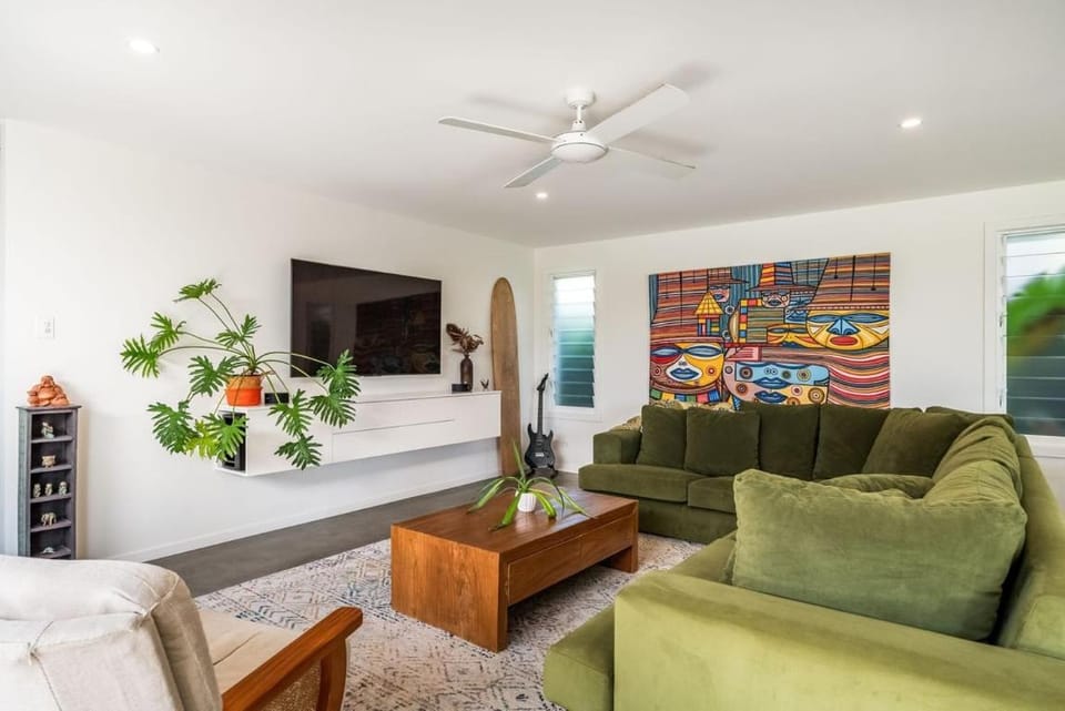 Beachside Banksia House in East Ballina