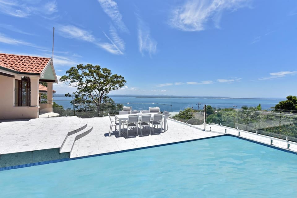 Vista Del Mar House in Corlette