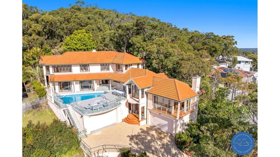 Vista Del Mar House in Corlette