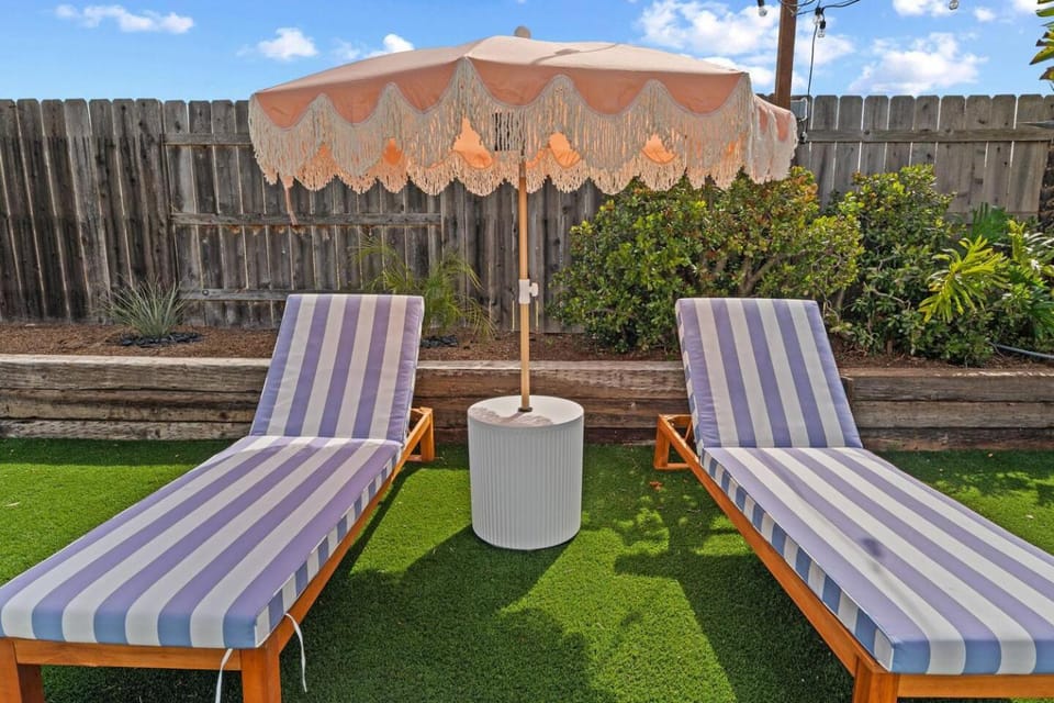 Pixel Palace • Gamerooom • Spa • Sleeps 16 • AC • House in Mira Mesa