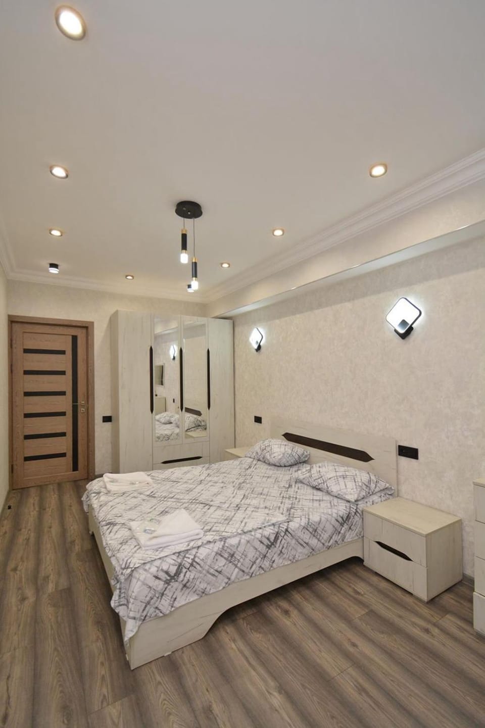 Bed, Photo of the whole room, Bedroom, wardrobe