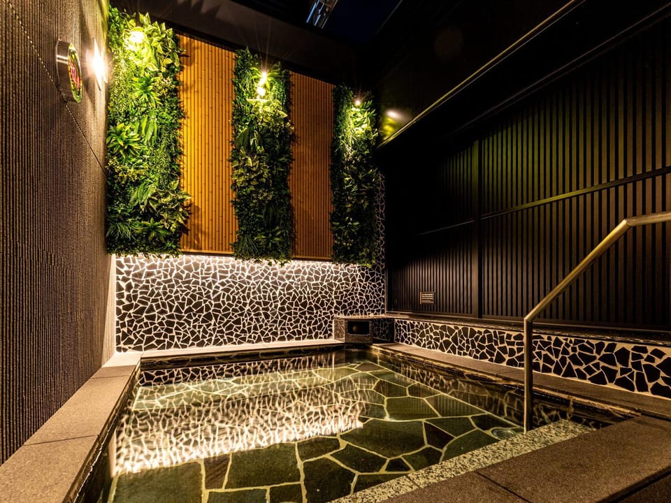Open Air Bath, Public Bath