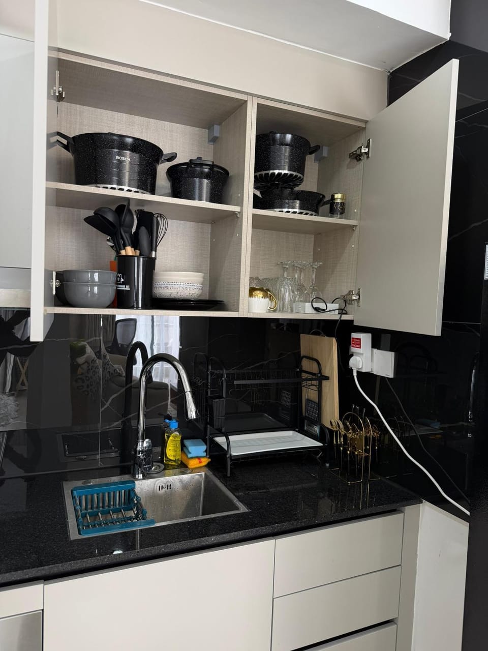 Kitchen or kitchenette