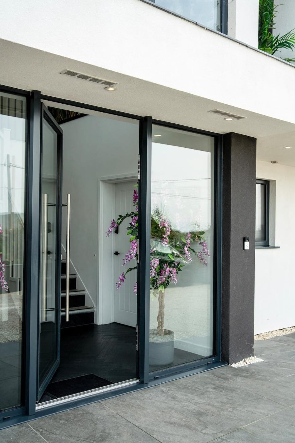 Luxury Large Modern Beach House with Sea Views House in Croyde