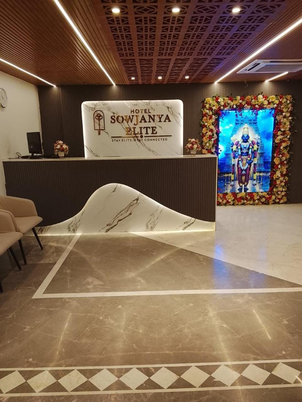 Lobby or reception, Text overlay