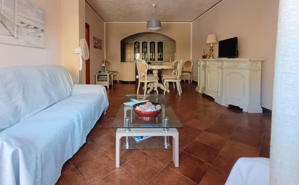 Ampio Appartamento in paese - Santa Teresa di Gallura Apartment in Santa Teresa Gallura