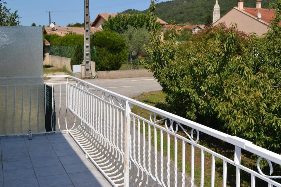 Gîte de Cambon House in Provence