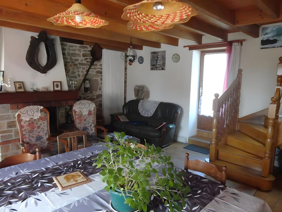 Property building, Living room
