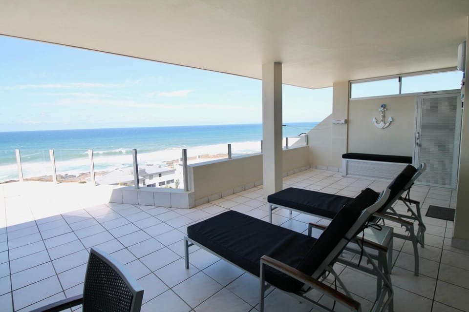 Seating area, Sea view