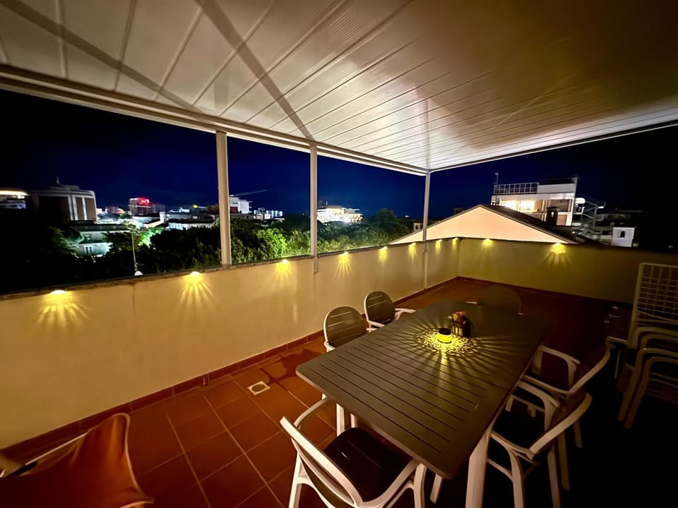 Night, View (from property/room), Balcony/Terrace
