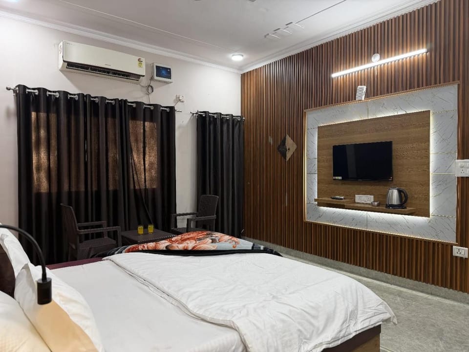 Hills view homestay Vacation rental in Dehradun