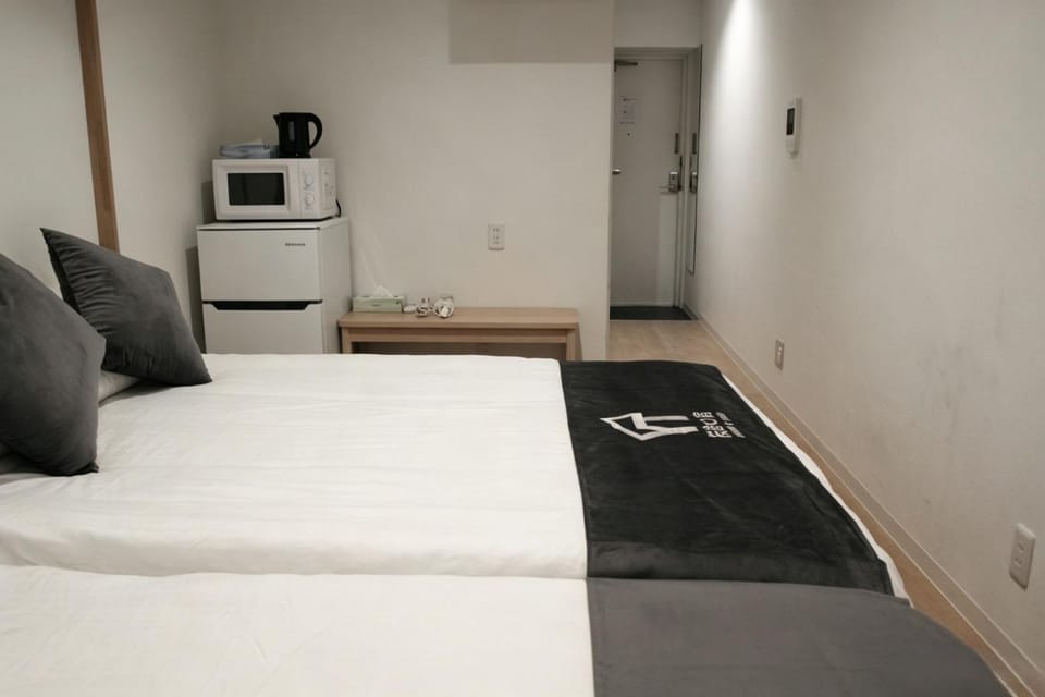 市中心 日本桥地铁站徒步2分钟 道顿堀 心斋桥 黑门市场 难波动漫街各大繁华商业街徒步可达 高津 Apartment in Osaka