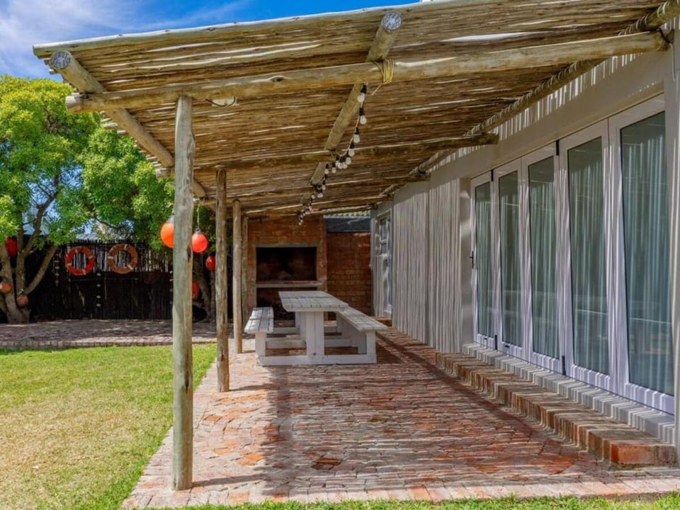 34 Degrees South House in Western Cape