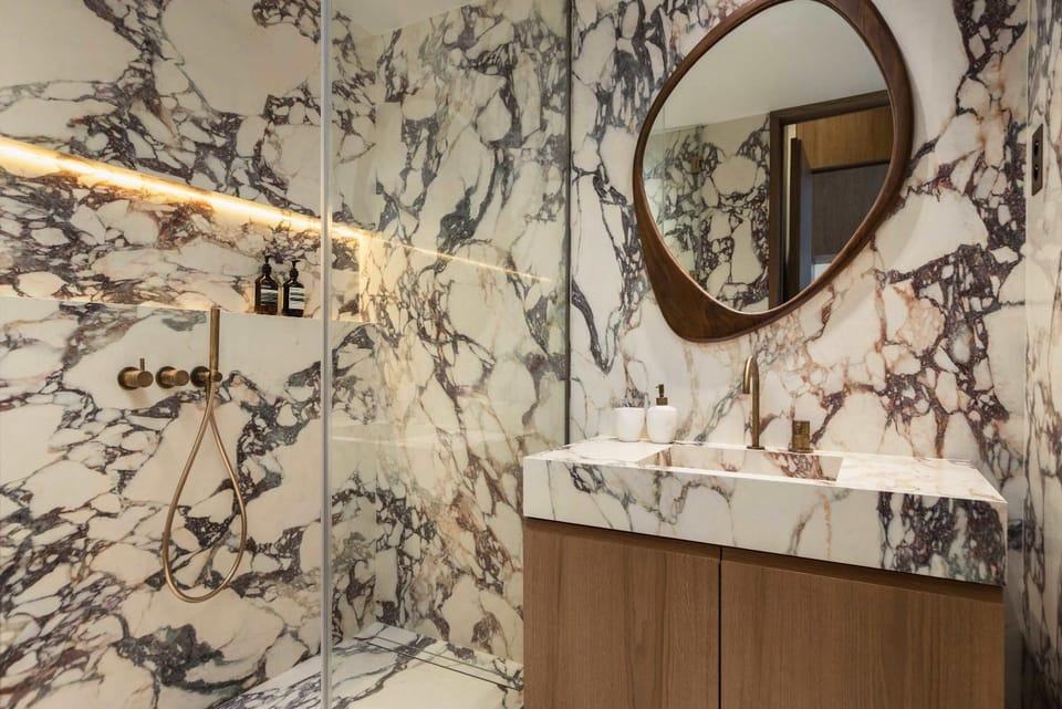 Temple Luxury Heaven 4Bed 4Bath Apartment in Paris