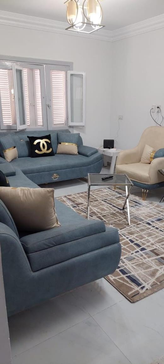 Nasr City Luxurious Studio 2 bedrooms & 4 Single beds Apartment in Cairo