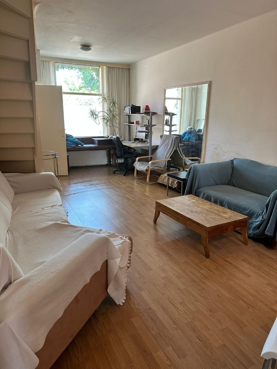 Communal lounge/ TV room, Living room
