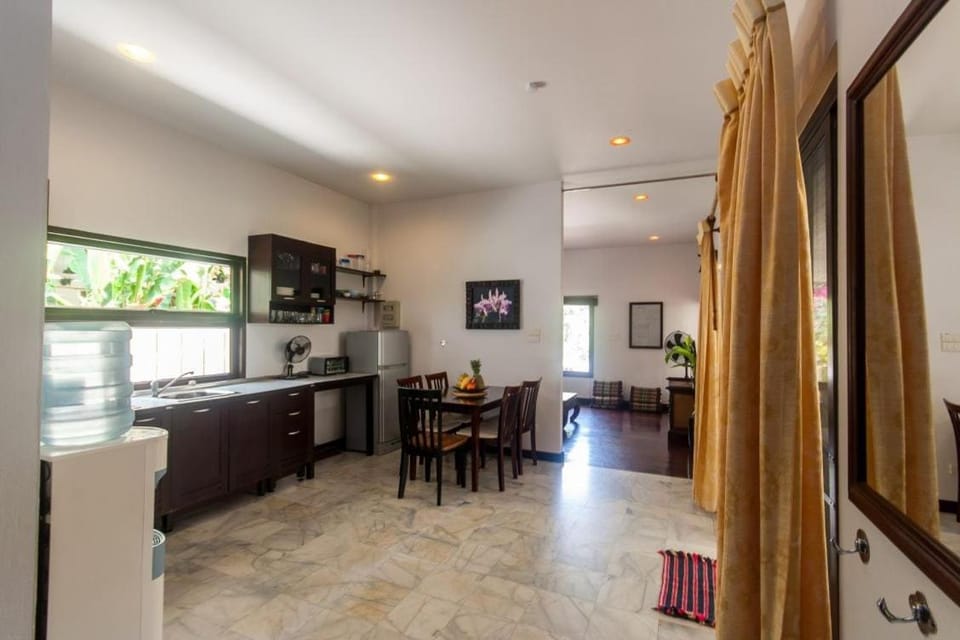 Southern Lanta A4 Villa in Sala Dan