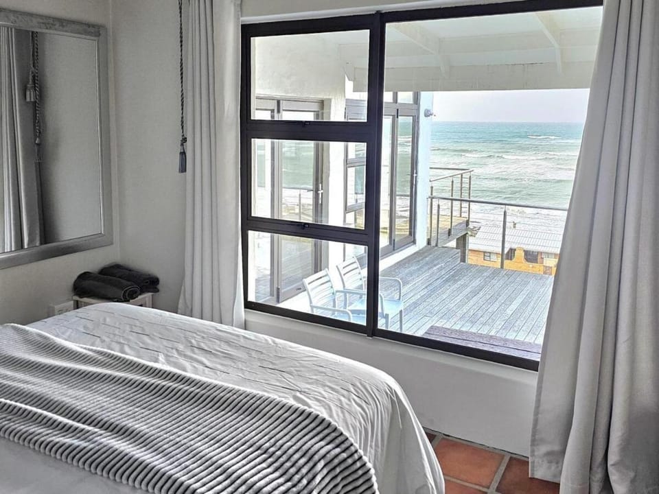 Ocean View Drive 150 House in Western Cape