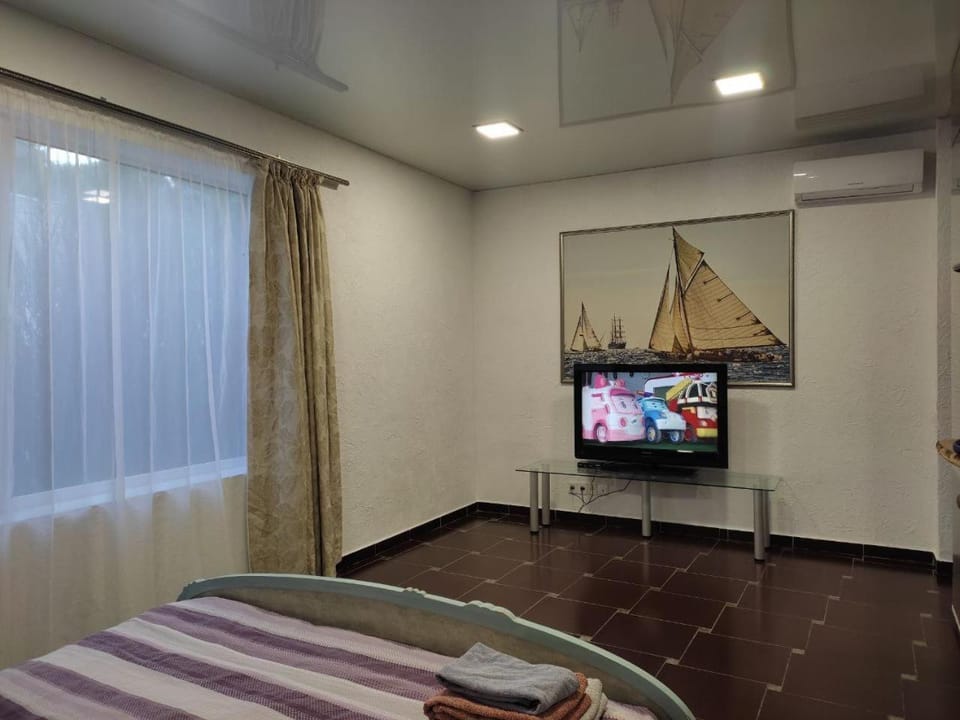 Квартира студія у приватному будинку Apartment in Dnipro