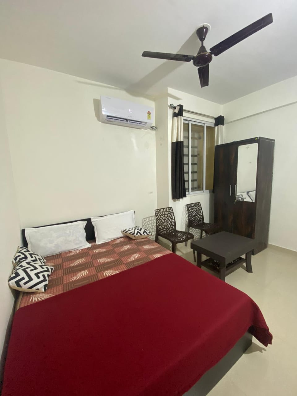Spacious 2BHK Mountain View - Near Palolem Beach Apartment in Canacona