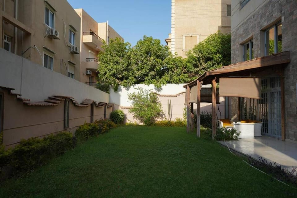 Garden, Seating area